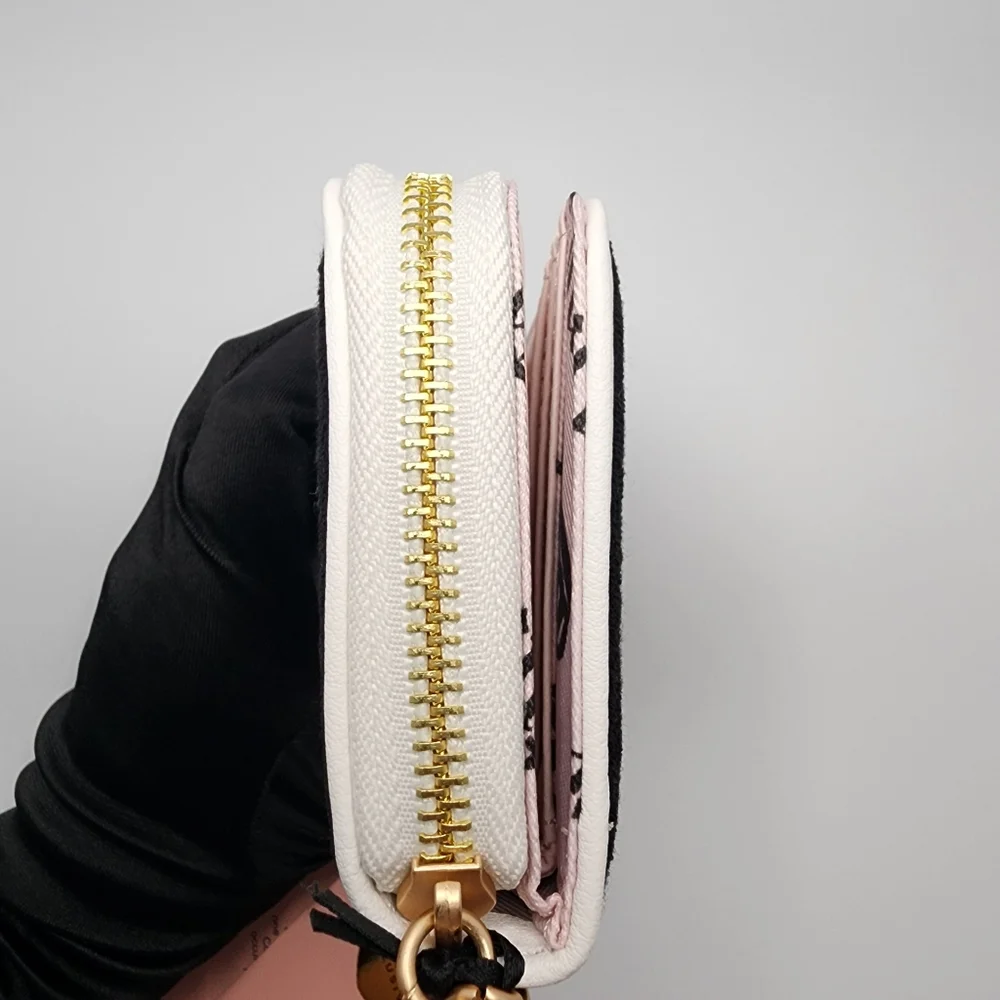 Juicy Couture Gelato Wallet - Picture 4 of 10